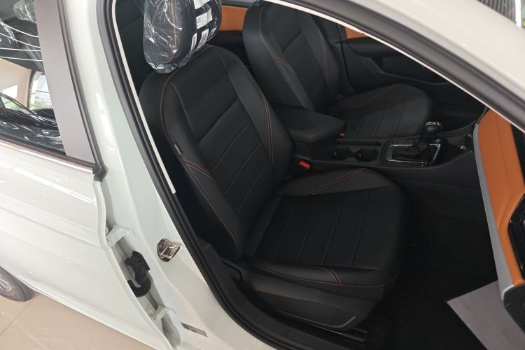 Used Volkswagen Bora 2025 Facelifted 200TSI DSG Yuexing Navigation Edition
