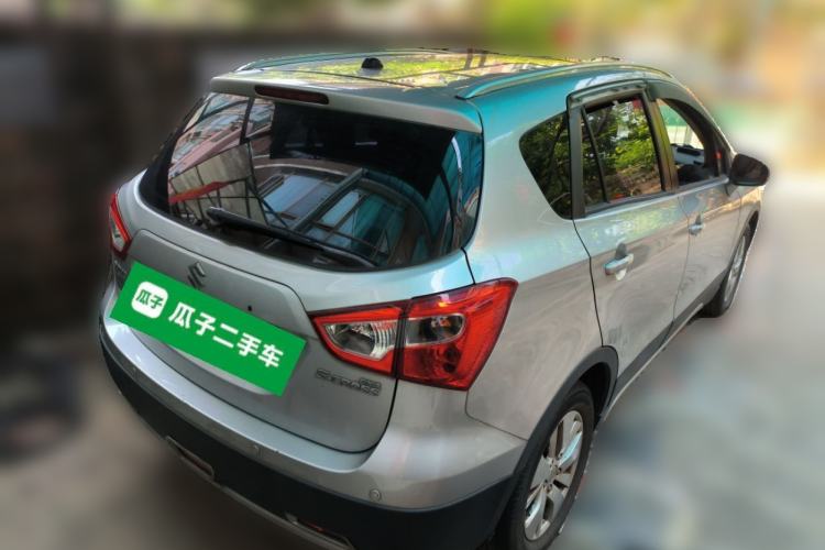 Used Suzuki S-Cross 2014 1.6L CVT Two-Wheel Drive Elite Version
