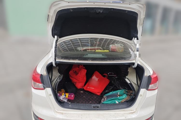 Used Nissan Lannia 2019 1.6L CVT Smart Connect Smart Cool Version China V Standard Trunk