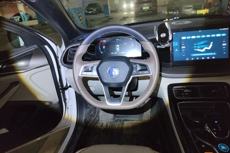 Used BYD Qin PLUS 2024 HONOR Edition DM-i 55KM Beyond Model