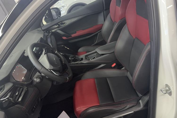 Used Lynk & Co 06 2020 1.5T JinPro model
