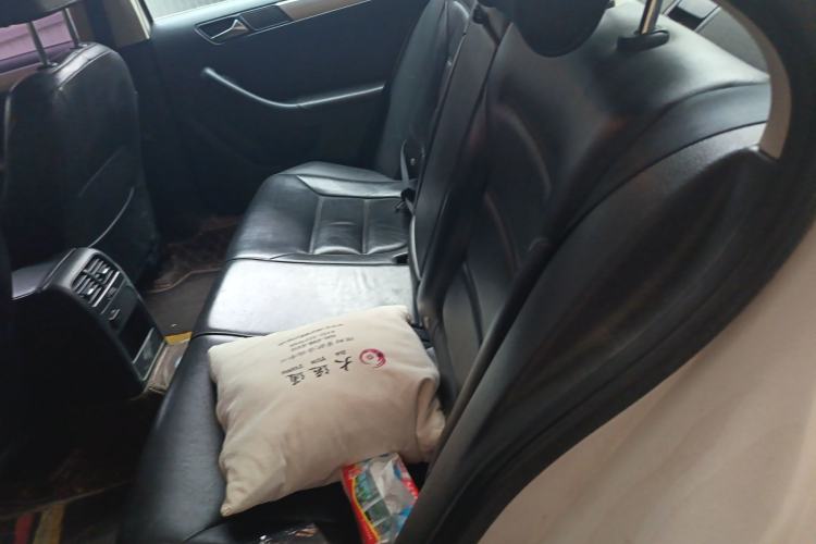 Used Volkswagen Sagitar 2012 1.4TSI Automatic Luxury Edition Left Rear Seat