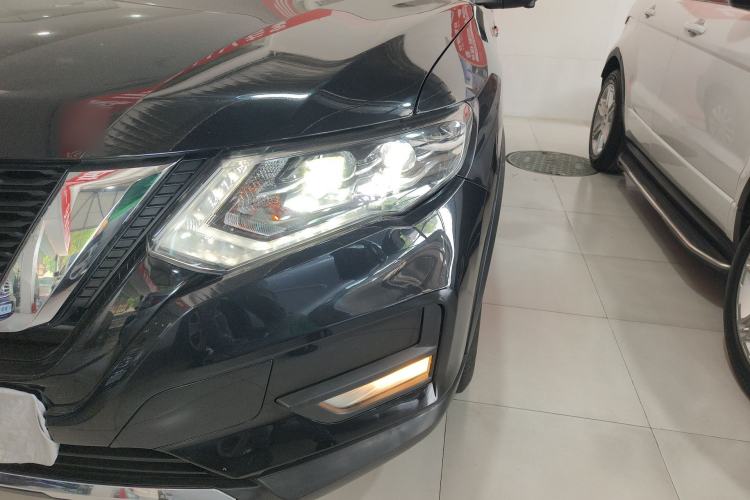 Used Nissan X-Trail 2021 2.0L CVT 2WD XL Premium SmartConnect Deluxe Edition Left Front Headlight