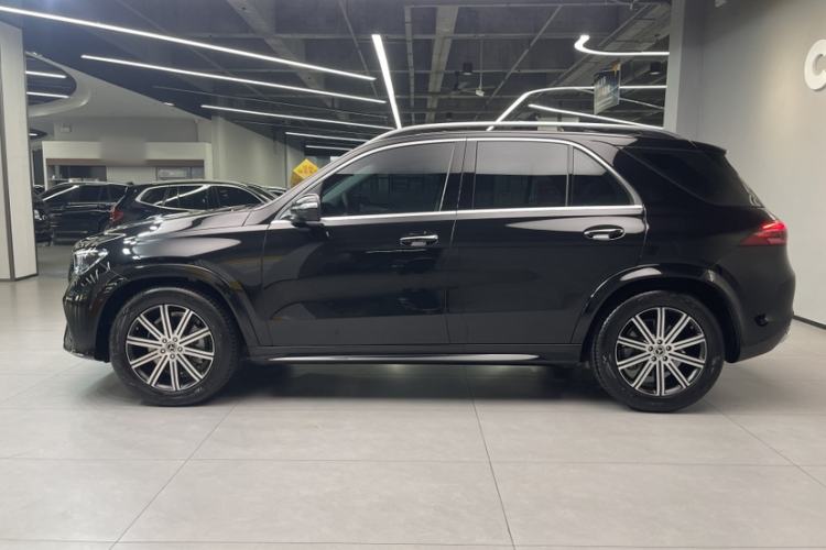 Used Mercedes-Benz GLE 2024 GLE 350 4MATIC Stylish Model
