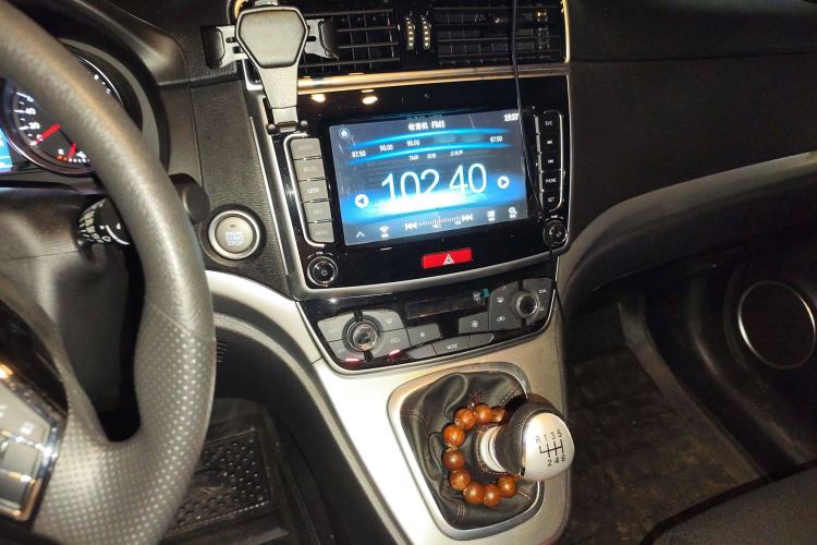 Used Haval M6 2019 1.5T Manual Two-Wheel Drive Urban Version China VI Standard