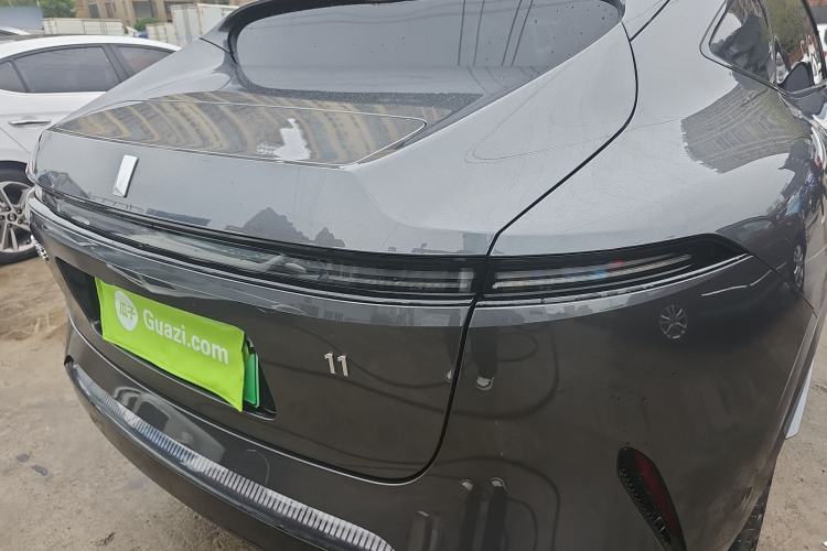 Used Avatr 11 2022 Ultra-Long Range Dual-Motor Luxury Edition 4 Seats Right Rear Taillight