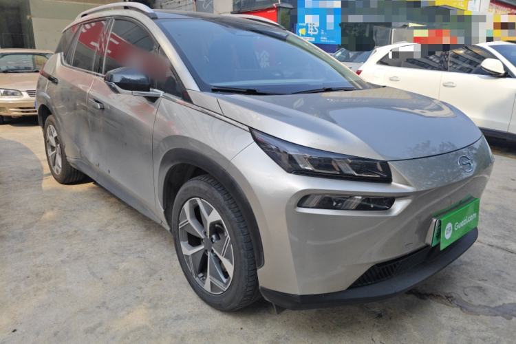 Used AION V 2023 Plus 70 Super Fast Charging Version Ternary Lithium Front Right 45 Deg