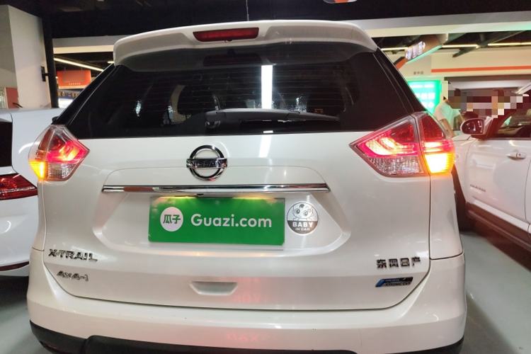 Used Nissan X-Trail 2016 2.0L CVT Smart Enjoyment Version 4WD
