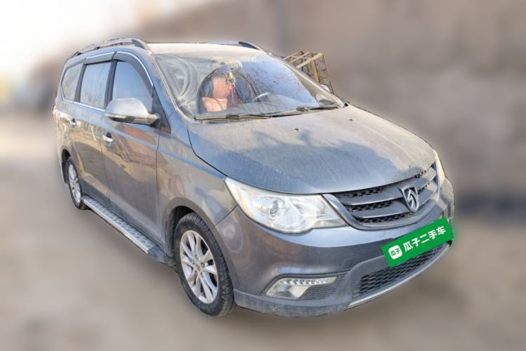 Used Baojun 730 2014 1.5L manual Comfort ESP version 7 seats
