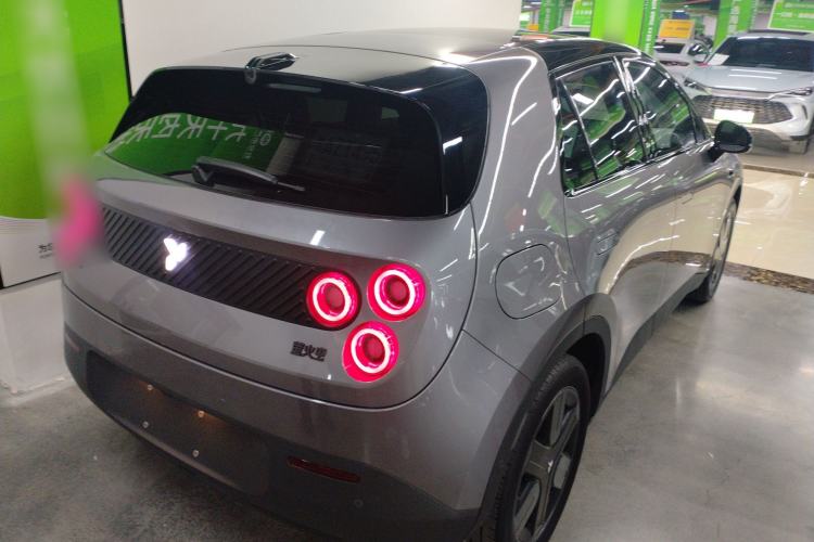 Used firefly 2025 Illuminated Edition
