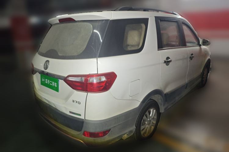 Used Dongfeng Fengon 370 2016 1.5L Manual Elite Home Edition 7-Seater
