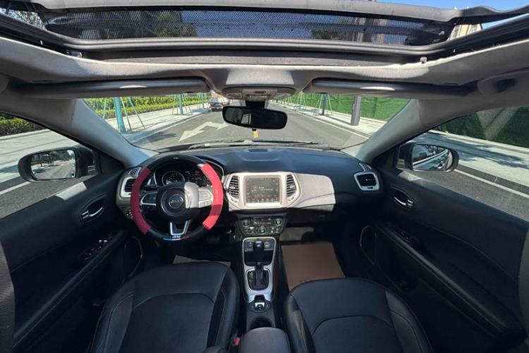 Used Jeep Compass 2017 200T Automatic Family Edition