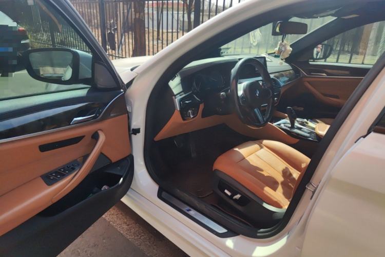 Used BMW 5 Series 2018 Restyled 530Li Luxury Edition M Sport Package