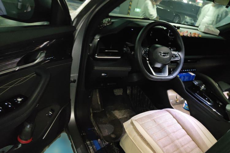 Used Geely Auto Monjaro L 2024 2.0TD DCT EVO Two-Wheel Drive Long-Range Version Driver Seat