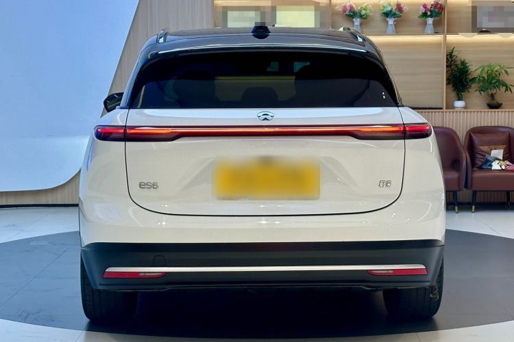 Used Nio ES6 2024 75 kWh Exterior 3