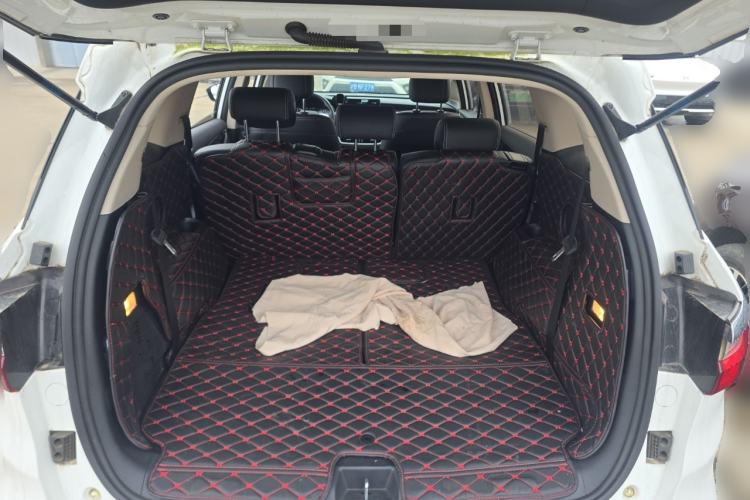 Used BYD Song MAX 2019 1.5T Automatic Smart Connect Ruiyi Sunroof Model 7 Seats China VI Standard Trunk