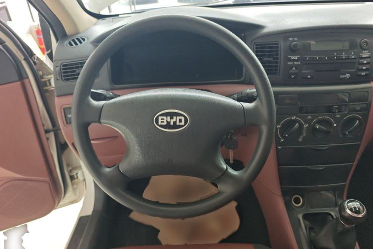 Used BYD F3 2012 Energy-Saving Model 1.5L Manual Comfort Version
