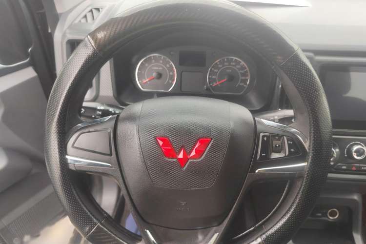 Used Wuling Zhengtu 2021 1.5L Adventure LAR
