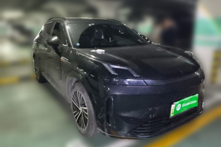 Used Lynk & Co 08 EM-P 2023 120km Long-Range Halo