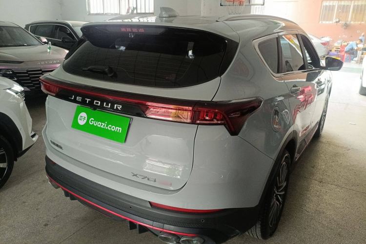 Used JETOUR X70 PRO 2023 1.5T DCT Comfort Edition 5 Seats
