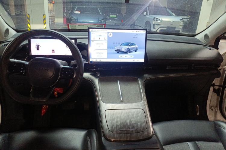 Used AION S MAX 2024 80 Star Edition Lithium Iron Phosphate Center Console