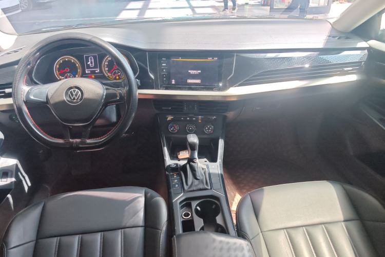 Used Volkswagen Passat 2020 Revised Version 280TSI Business Edition China VI Standard
