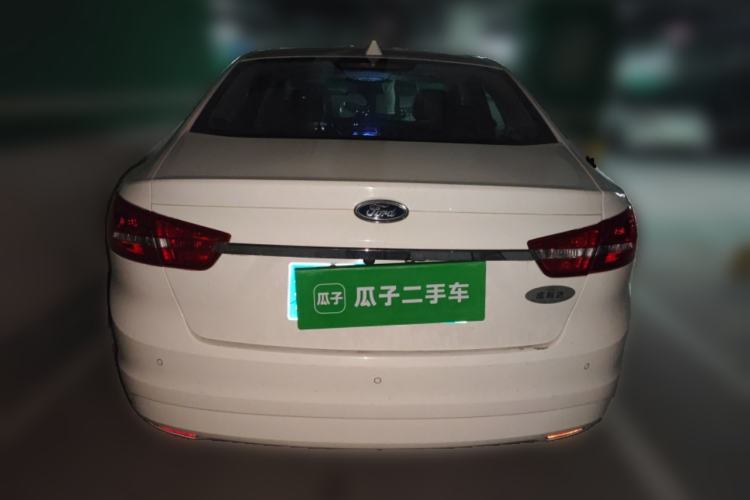 Used Ford Escort 2017 Happiness Edition 1.5L Automatic Fashion Version
