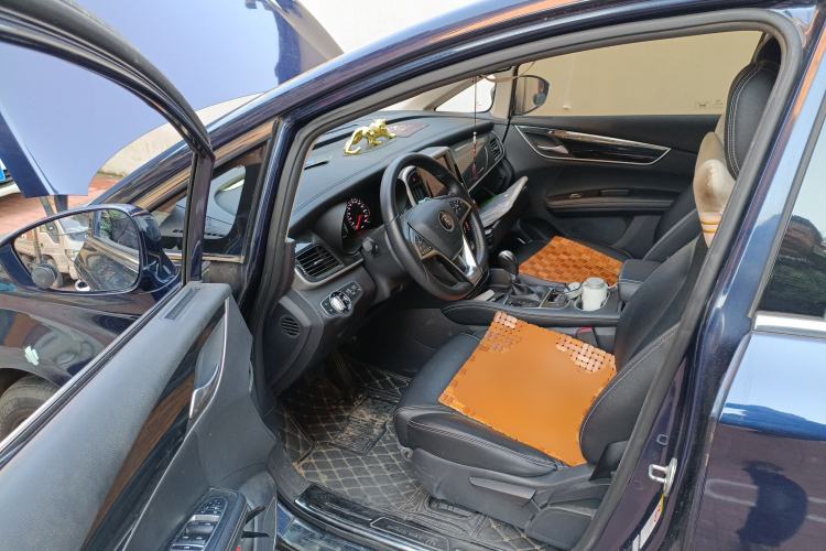 Used BYD Song MAX 2018 1.5T Automatic Smart Connect Luxury 6-Seater Driver Seat