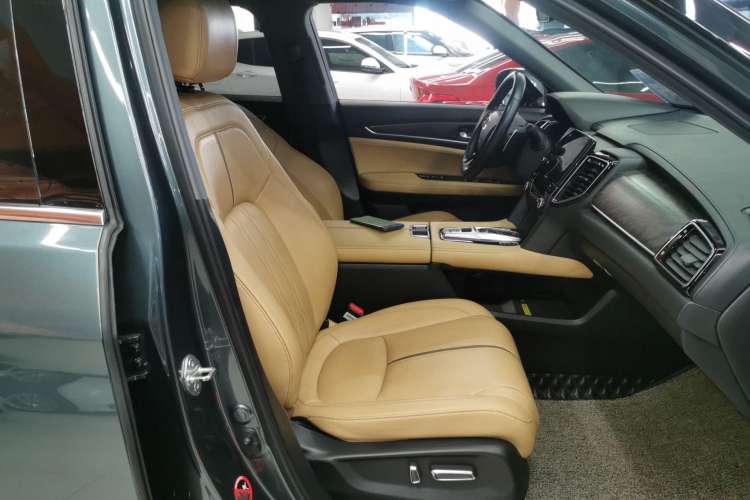 Used Honda UR-V 2020 370TURBO Two-Wheel Drive Luxury Edition
