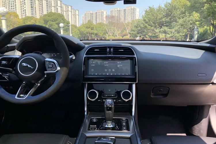 Used Jaguar XEL 2020 2.0T 200 PS R-DYNAMIC S Advanced Sport Edition