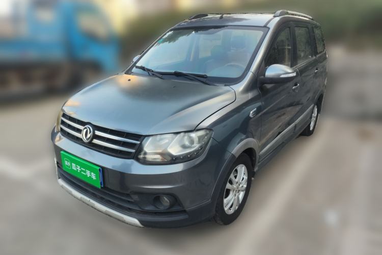 Used Dongfeng Fengon 360 2015 1.5L Manual Luxury Model 5 Seats China IV Standard