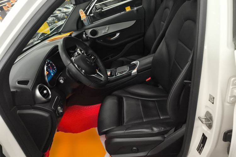 Used Mercedes-Benz GLC 2020 Facelifted GLC 260 L 4MATIC Dynamic Edition
