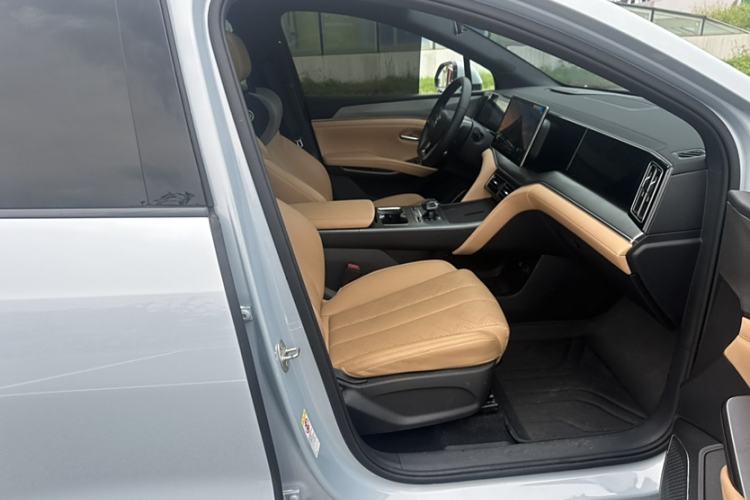 Used BYD Song L DM-i 2024 112 km Leading Edition