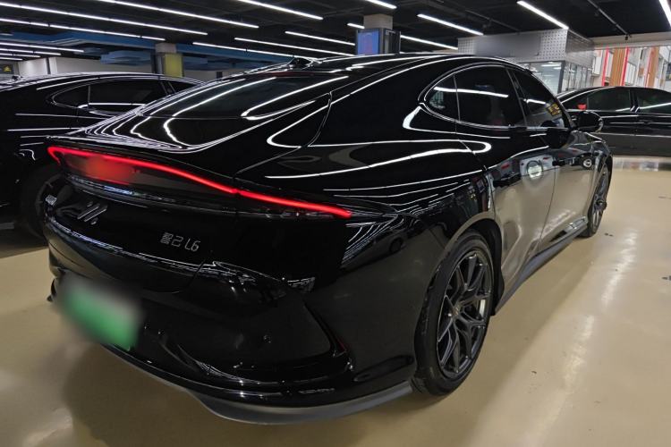 Used IM L6 2024 Max Standard Edition Rear Right 45 Deg