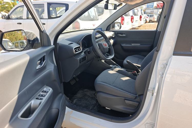 Used Wuling Hongguang New Energy 2025 Extended-Range Hybrid 50KM Comfort Version Driver Seat