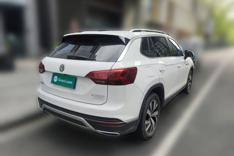 Used Volkswagen Tayron 2020 280TSI Two-Wheel Drive Luxury Connect Edition Rear Right 45 Deg