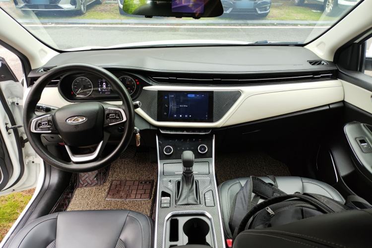 Used Chery Arrizo GX 2018 1.5T CVT Dynamic Color Version China V Standard Center Console