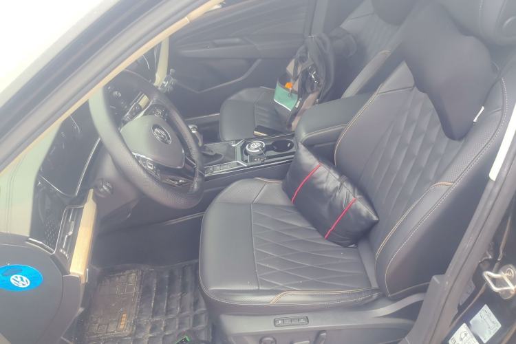 Used Volkswagen Passat 2019 330TSI Luxury Edition China VI Standard Left Front Seat