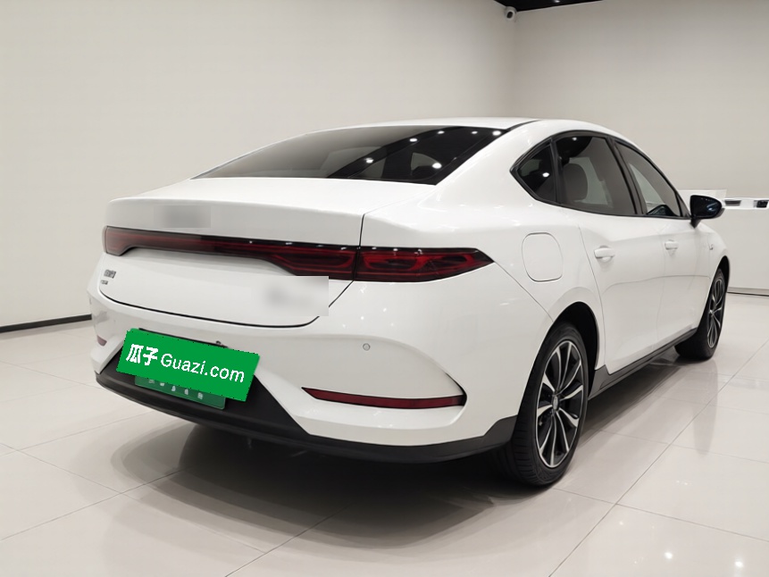 BYD Qin PLUS 2025 DM-i Smart Drive 55KM Leading Model — снимка 6