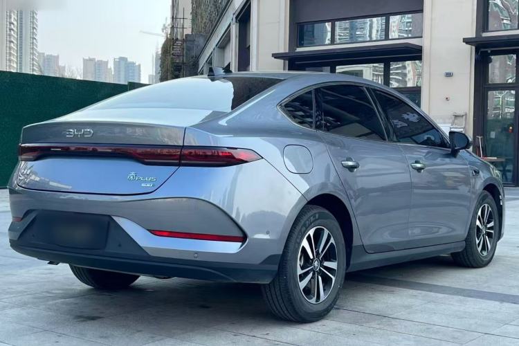 Used BYD Qin PLUS 2025 DM-i Smart Drive 55KM Beyond Model
