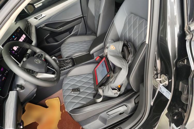 Used Volkswagen Sagitar 2023 200TSI DSG Excellence Edition Left Front Seat