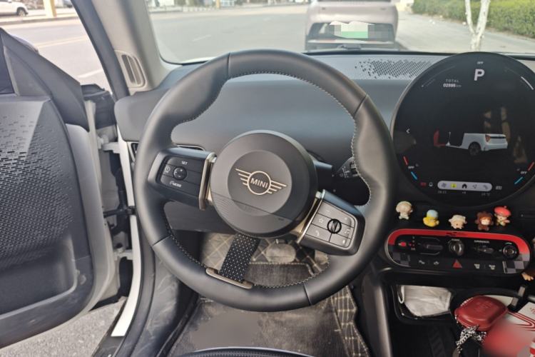 Used MINI Electric COOPER 2026 Model, 466km COOPER E Classic Style
