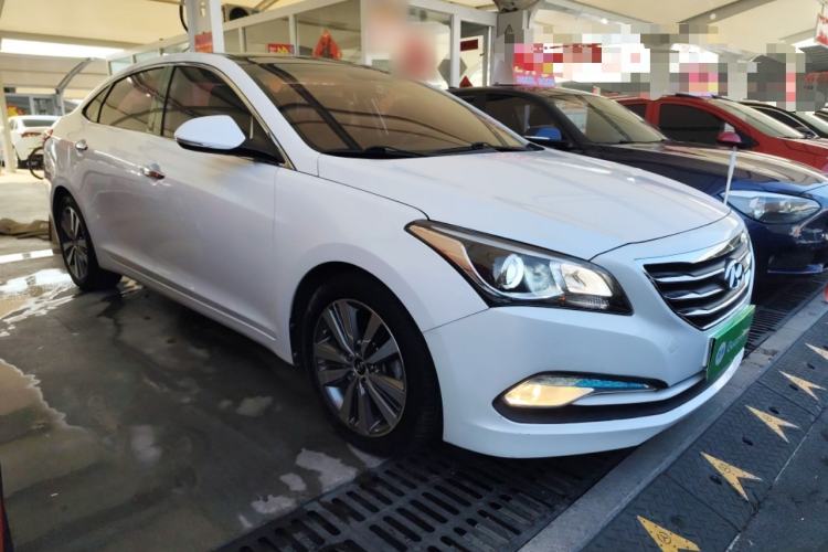 Used Hyundai Mistra 2016 1.8L Automatic Smart GLS Front Right 45 Deg