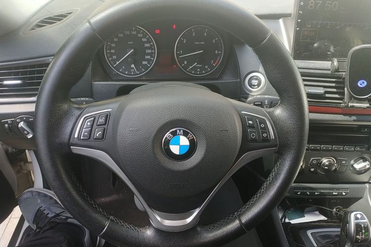 Used BMW X1 2015 sDrive18i Fashion Upgrade Edition