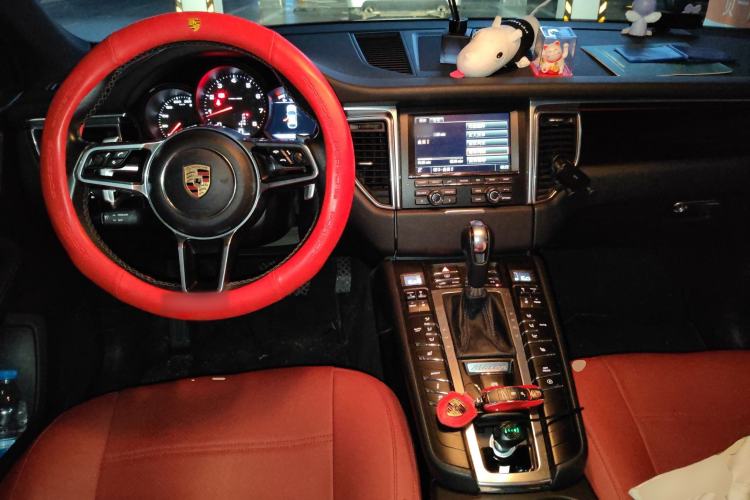 Used Porsche Macan 2016 Macan 2.0T
