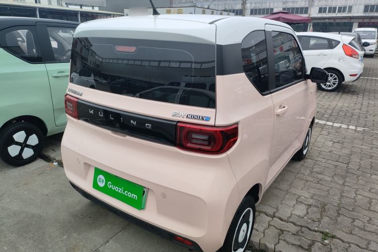Used Wuling Hongguang MINIEV 2022 Macaron Premium Model – Lithium Iron Phosphate
