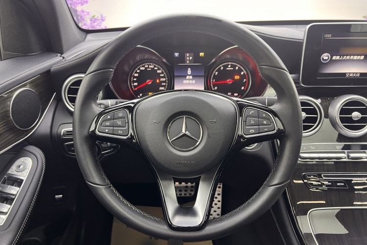 Used Mercedes-Benz GLC 2016 GLC 260 4MATIC Dynamic Edition
