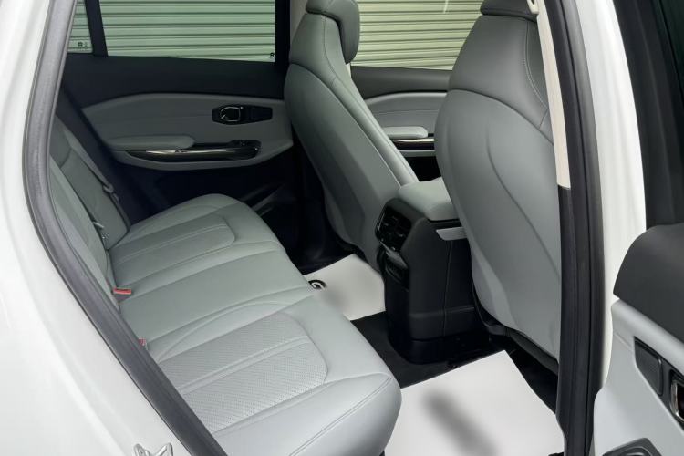 Used Nio ES6 2022 75 kWh Sport Edition Interior 12