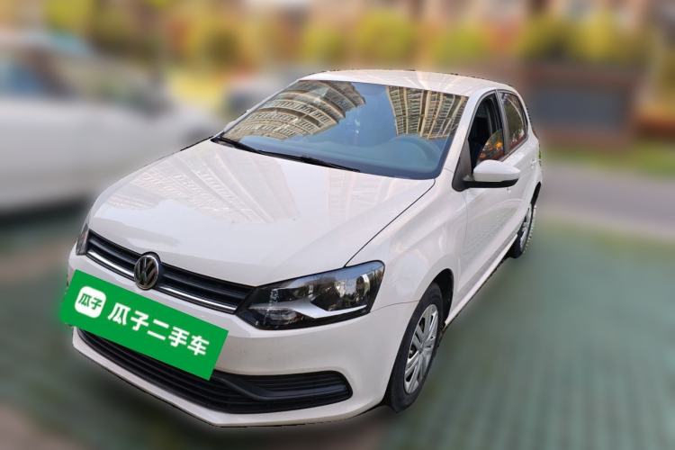 Used Volkswagen Polo 2016 1.4L Manual Fashion Model