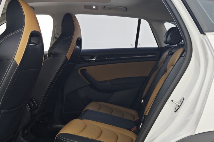 Used Skoda Kodiaq GT 2019 TSI330 Two-Wheel-Drive Luxury Edition China VI Standard Interior 4